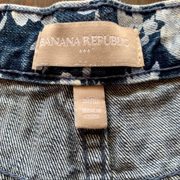 🎉HP🎉 Banana Republic Floral Print Denim Shorts - Picture 4 of 7